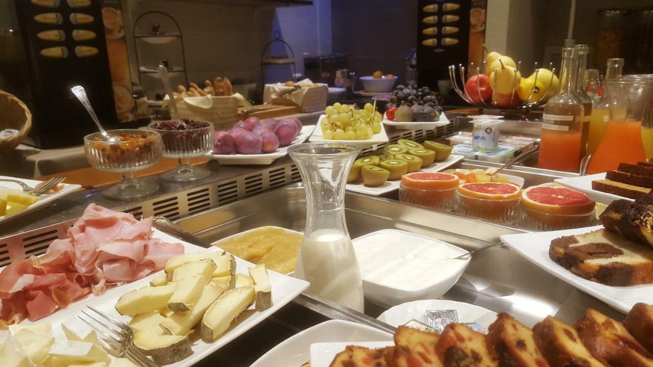 Logis Hotel - Restaurant Residence Les Cedres Villeneuve-lès-Avignon Екстериор снимка