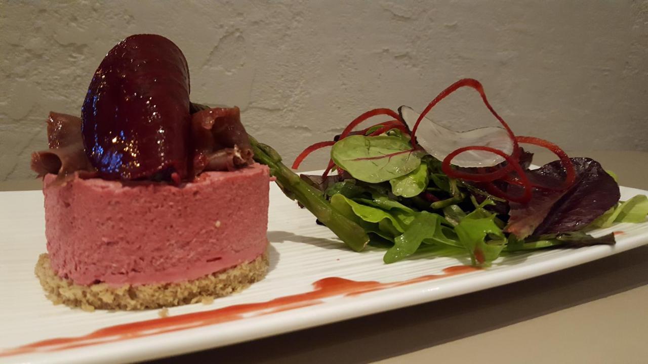 Logis Hotel - Restaurant Residence Les Cedres Villeneuve-lès-Avignon Екстериор снимка